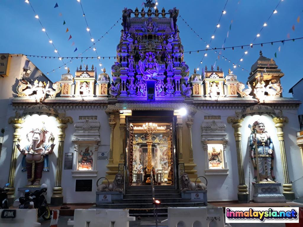 Sri Mahamariamman Temple - inmalaysia.net